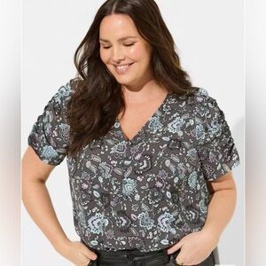 Torrid Harper Georgette V-Neck Ruched Sleeve Blouse Paisley Charcoal Size 2X